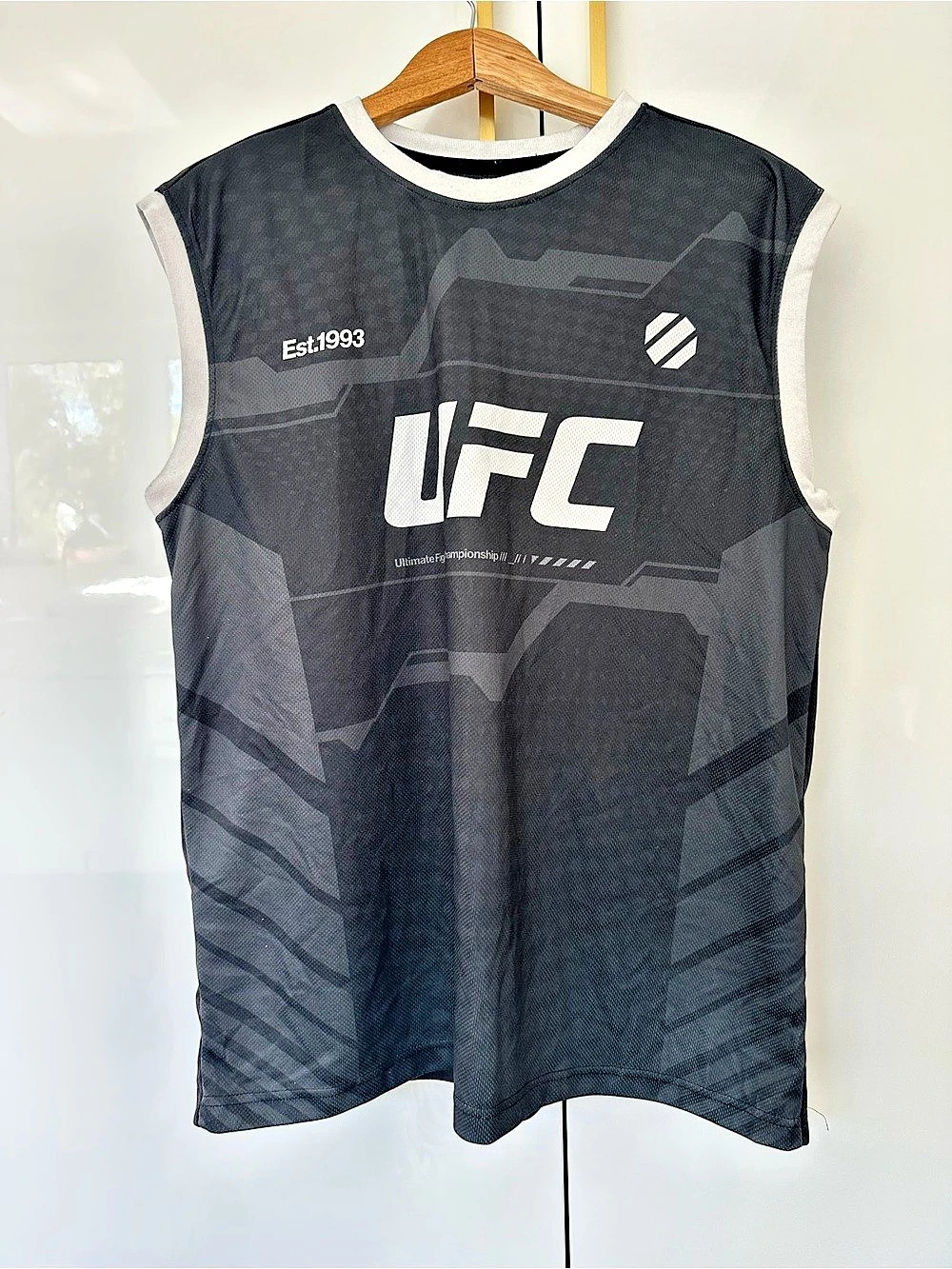 UFC Athletic Jersey Size Large